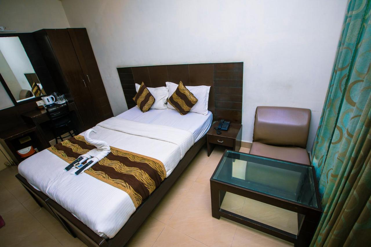 Hotel Orion Residency Chennai Esterno foto